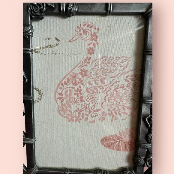 Metal Victorian Roses Photo Frame Vintage Moody Dark Cottage Wall Art - Picture 2 of 3